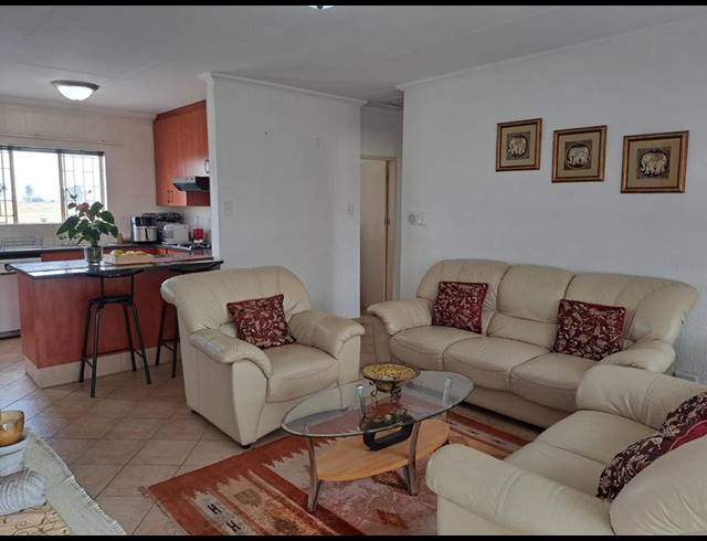 2 BEDROOM TOWNHOUSE FOR SALE IN DALPARK EXT 1